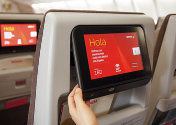 Iberia and Esade join forces to offer a uniquely innovative, in-flight academic experience