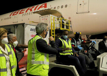 Iberia Delivers First Shipment of COVID-19 Vaccine to the Dominican Republic