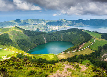 Iberia to Fly to the Azores this Summer