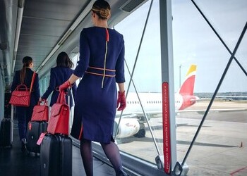 Iberia Will Give Fixed Contracts to Temporary Passenger Cabin Crew
