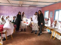 Voluntarias de ONG Mano a Mano en la visita al proyecto de Marruecos