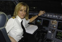 Marta Pérez-Aranda, primera comandante LR