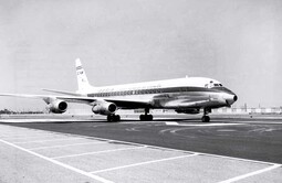 Douglas DC-8