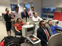 Iberia con equipo paralímpico
