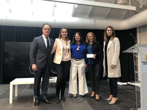 Premio Mujer y Aeronáutica