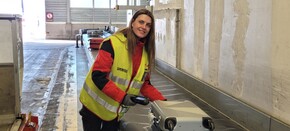 Clara, aeropuerto Madrid