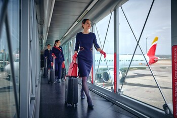 Spanish talent flies high: nearly 7,000 Iberia employees will wear new uniforms designed by Teresa Helbig