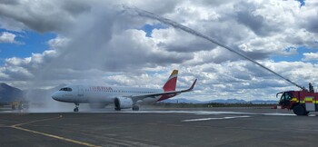 Iberia launches its new route to Tirana with a full house