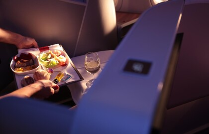 A321 XLR Mesa colocada con elementos de comida