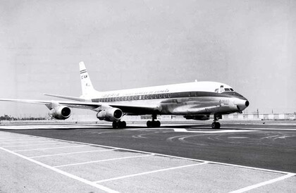 Douglas DC-8