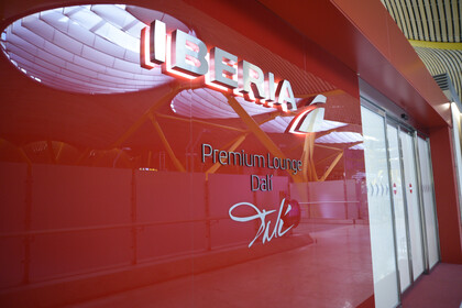 Premium Lounge Dalí