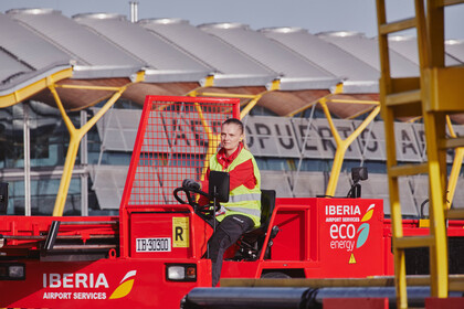 Empleada rampa aeropuerto de Madrid, Ruth